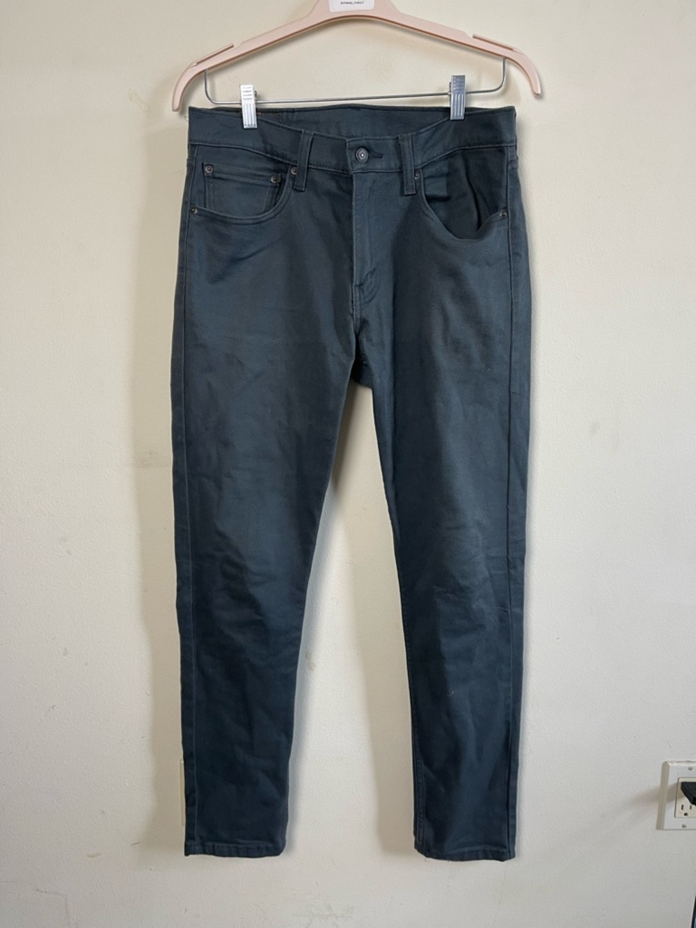Levi's Men's Slim Straight Jeans in Black